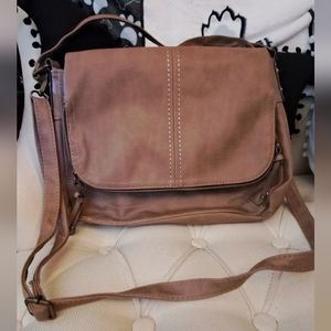 Messenger-Style Crossbody Bag